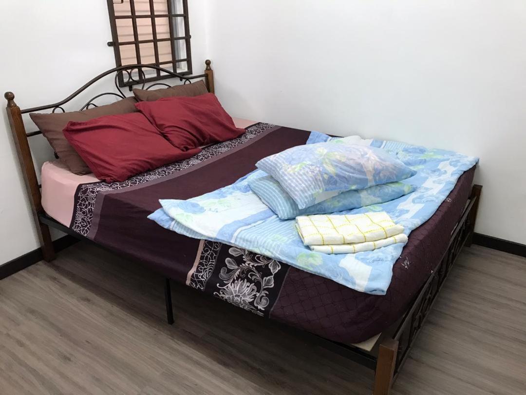 Homestay Hani Kuala Terengganu Exterior photo